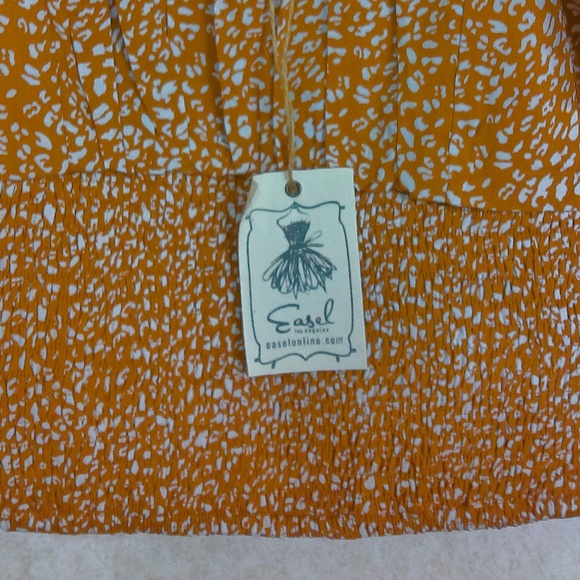 NWT Easel Leopard Print Off Shoulder Cop Top Elastic Stretch Super Cute!! Sz S - Picture 2 of 5